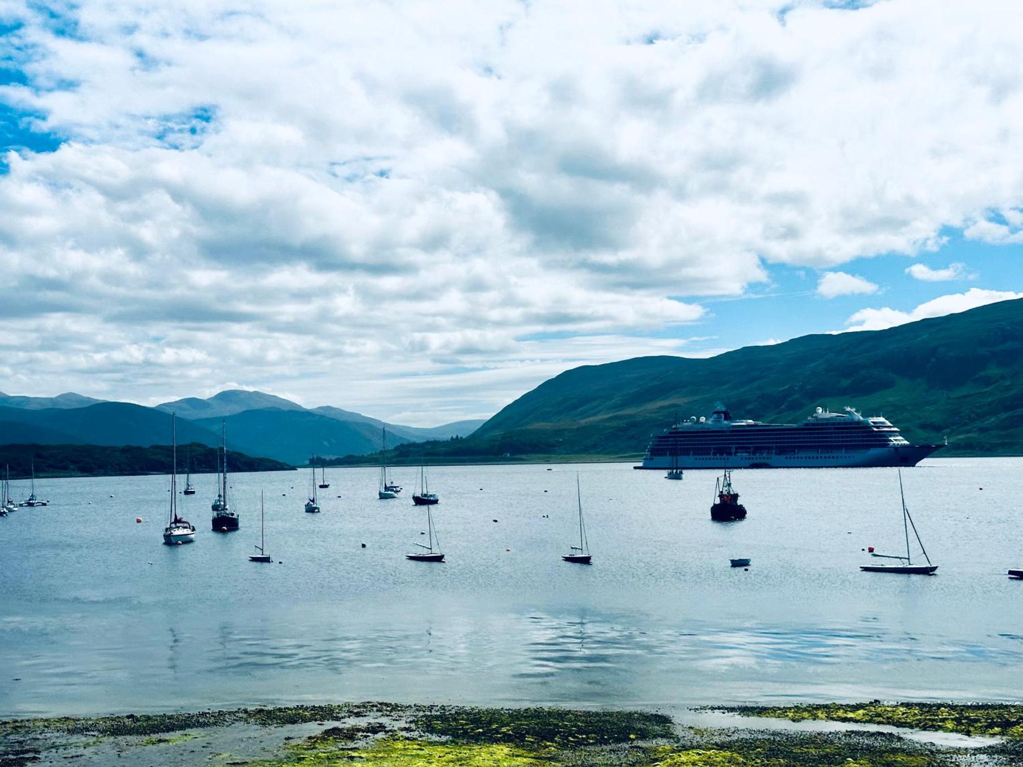 The Ferry Boat Inn Ullapool Ngoại thất bức ảnh