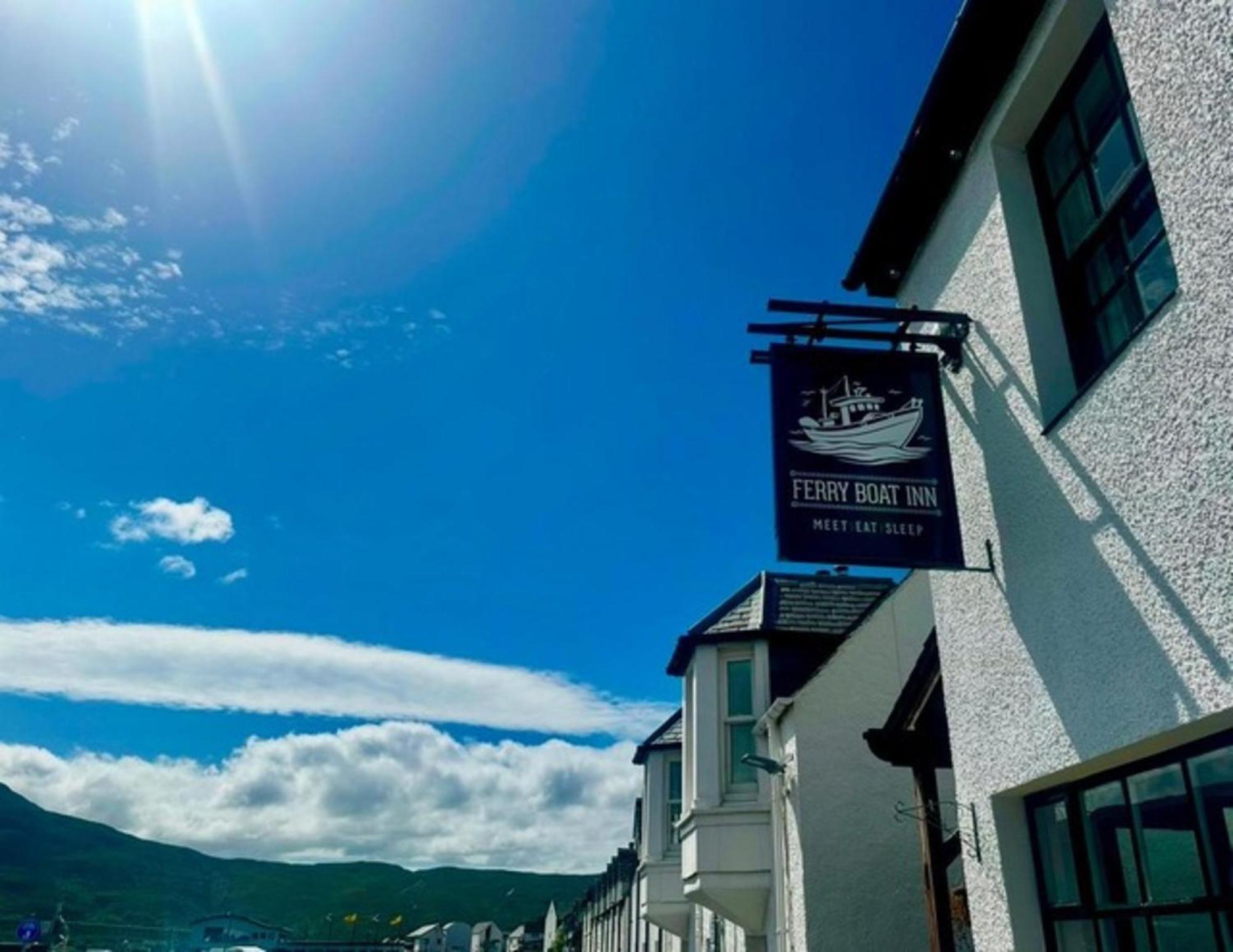 The Ferry Boat Inn Ullapool Ngoại thất bức ảnh